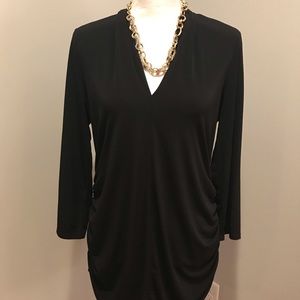 Pea in the pod ruched blouse